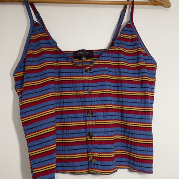 Cute basic crop top - Picture 2 of 4